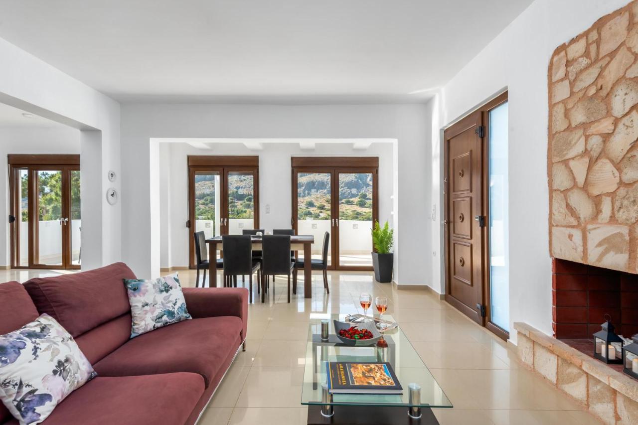 Aggelina Villa Pefki  외부 사진